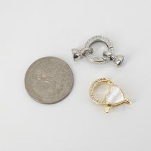 Load image into Gallery viewer, 18K Gold Plated Lobster Clasp Claw, Circle Clasp, Heart Clasp, Necklace Bracelet Making Clasp with Closed Loop, Jewelry Findings S20826