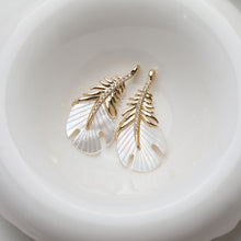 Load image into Gallery viewer, Feather Shell Pendant, Real Gold/Silver Plated, CZ Pave, Jewelry Making Findings GZ533