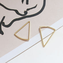 Cargar imagen en el visor de la galería, 10 colgantes calados con aro, triángulo, diamante, rectangular, chapado en oro de 18 quilates, BY017