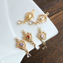 تحميل الصورة إلى عارض المعرض، 10 قطع - دلايات كريستال صغيرة على شكل دمعة، مطلية بالذهب عيار 14 قيراطًا، مقاس 6*16 مم، قطع مجوهرات HL061-F145