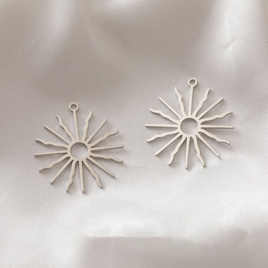10 colgantes de sol con forma de rayo de sol, chapados en oro de 14 quilates y plata, de 28 mm, para hacer collares, accesorios de joyería ZZ096