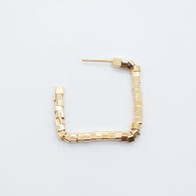 Load image into Gallery viewer, Gold Heart Earring Post, Square, Circle, S925 Silver Ear Pin Nickel Free Earrings, Vintage Ear Stud, Hypoallergenic Earring Findings ZX089