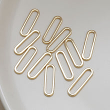 Load image into Gallery viewer, 10pcs- 14K Gold Plated Oval Pendant, 26mm, Nickel Free Circle Charm, Connectors, DIY Jewelry Making Findings GZ127-D0011