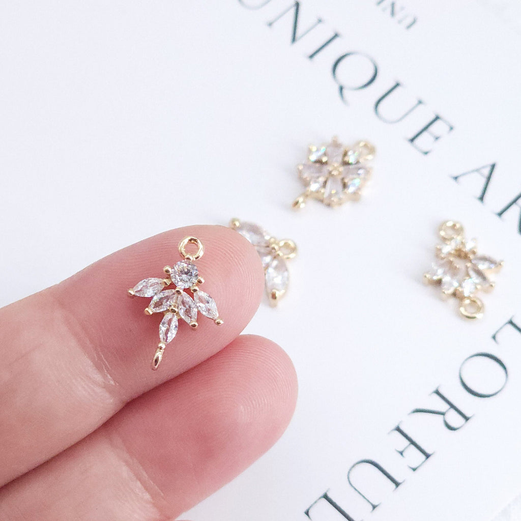 Tiny Leaf Connector, Cubic Zircon Crystal Leaf Pendant, CZ Earring Charms,  Gold Plated Brass Earring Charms, Jewelry Findings ZR010-F169