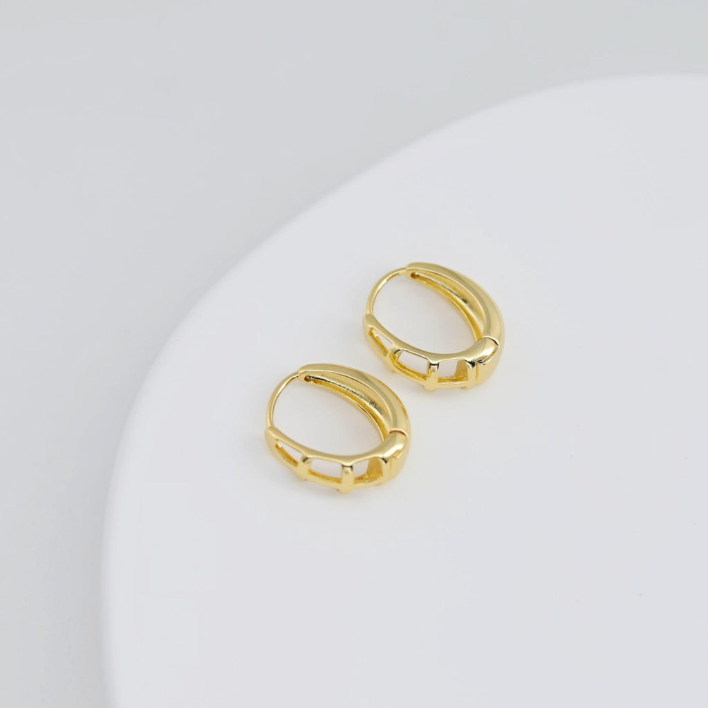 Gold Ear Hoops Pave CZ, Oval Hoops, 18.4mm, 18K Gold Plated Leverback Earrings, Huggie Hoops Earring D0571