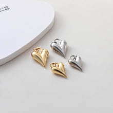 Cargar imagen en el visor de la galería, Dijes de corazón de oro, chapados en oro de 18 quilates, colgante de amor 3D, para hacer colgantes en collares y pulseras, accesorios de joyería S1381