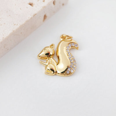 Colgante de piña 3D, chapado en oro de 18 quilates, 13 x 7,5 mm, para collares y pendientes S1054