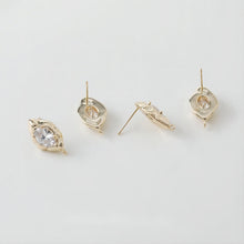 تحميل الصورة إلى عارض المعرض، قرط أذن غير منتظم من الزركونيا، ذهب/فضة عيار 14 قيراط، قرط فضة S925 خالٍ من النيكل، على شكل عين مع حلقة GE015