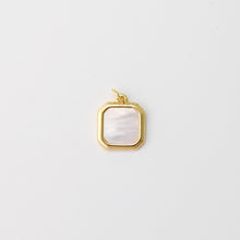Load image into Gallery viewer, MOP Charm, Square Pendant, Round Pendant, Mother of Pearl Charm, 18K Gold Plated, For Bracelet And Necklace Making, Jewelry Findings S1454