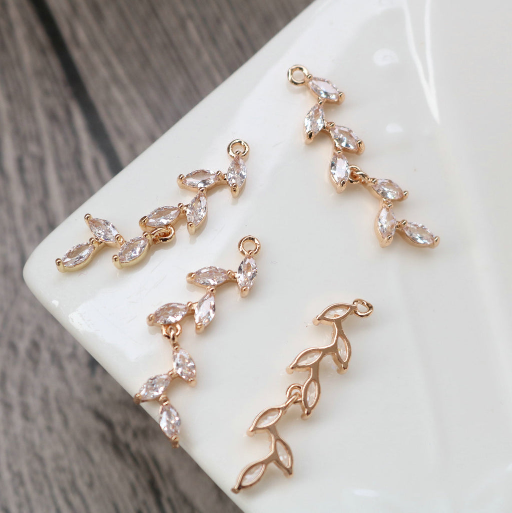 Dijes de hoja de circonita cúbica, colgantes de hoja chapados en oro de 14 quilates, dijes de micropavé para collares, pulseras y pendientes, accesorios de joyería HL086-F176