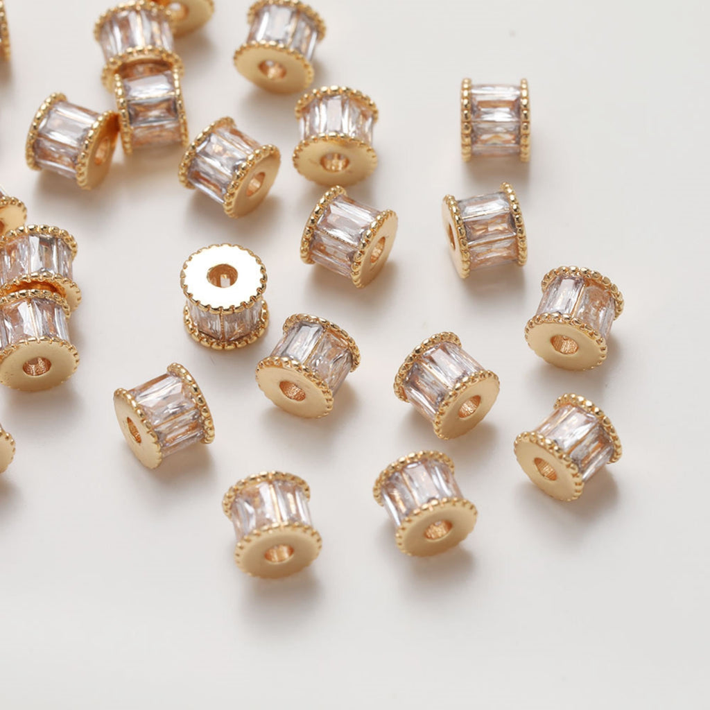 Hollow Pendant Connector, Cubic Zircon Crystal Connector, 18K Gold Plated Beads, Necklace Connector Charms, Jewelry Findings SC028