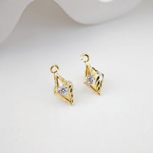 Load image into Gallery viewer, CZ Pave Rhombus Pendant, Floating CZ Pendant, 18K Gold Plated Brass Earring Charms, Jewelry Findings D0210