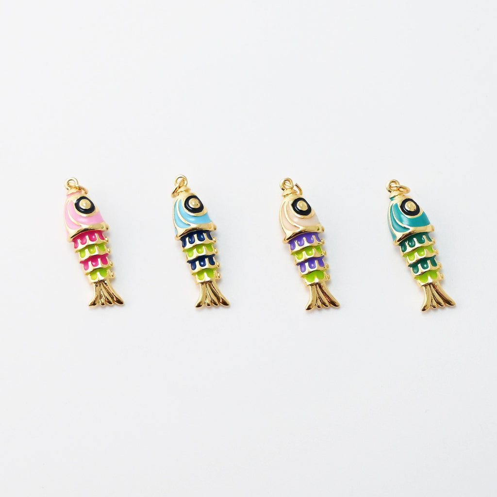 Dijes de pez esmaltado, dijes de vida marina, dijes chapados en oro de 18 quilates, para hacer pulseras y aretes, accesorios de joyería S1459
