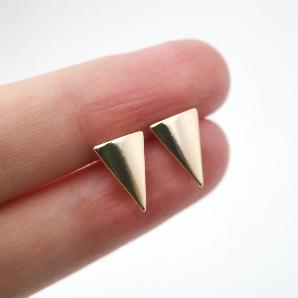 10pcs Gold Triangle Earring Post With Loop, Nickel Free Earrings, Ear Stud Loop, Hypoallergenic Earring Findings Z054