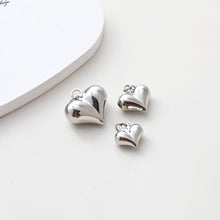 Cargar imagen en el visor de la galería, Dijes de corazón de oro, chapados en oro de 18 quilates, colgante de amor 3D, para hacer colgantes en collares y pulseras, accesorios de joyería S1380