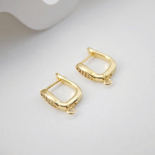 Load image into Gallery viewer, 18K Gold Plated U Shape Hoop Earring, Huggie Hoops Earring Parts, Lever Back, 16.2*11.2mm, Hoop earring for Jewelry Making D0220