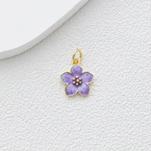 Cargar imagen en el visor de la galería, Dijes de flores pequeñas de esmalte, colgante chapado en oro de 18 quilates, dijes para collares y pendientes, accesorios para bisutería S1357