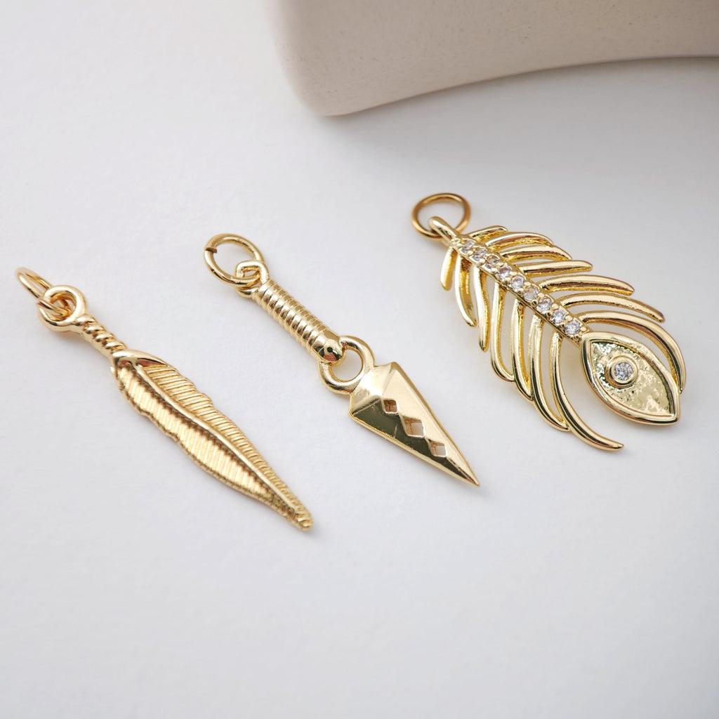 Danity Feather Pendant, Plume Charm, 18K Gold Plated Earring Making Findings, Jewelry Findings S1133