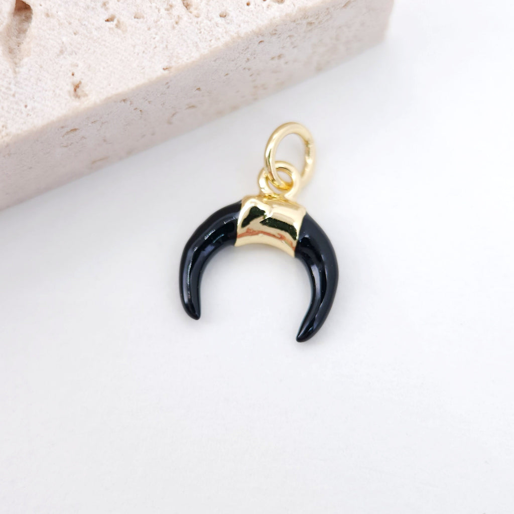 Enamel OX Horn Charm, 18K Gold Plated Crescent Moon Pendant, Black Horn Charm, Jewelry Findings S20258
