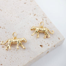 Load image into Gallery viewer, 2PCS Gold Leopard Charms, 18K Gold Plated Leopard Charms, 8x17mm, 3D Leopard Animal Pendant,  Necklace charms, Jewelry Findings S643