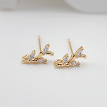 Load image into Gallery viewer, 4pcs Gold Leaf Earring Post With Loop, S925 Silver Ear Pin Nickel Free Earrings, CZ Pave Ear Stud, Hypoallergenic Earring Findings ZX039