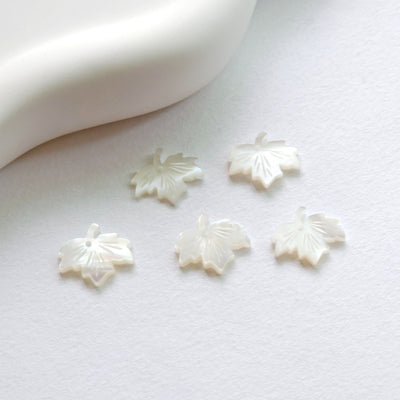 Maple Leaf White Mother-of-Pearl, MOP Shell Pendant, Carved White Nacre, Shell Charm, Mother of Pearl Jewelry Making Findings RY021