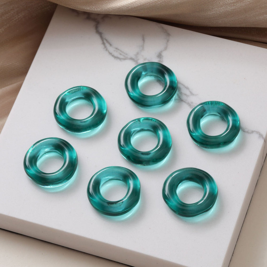 5 colgantes redondos calados de resina para bisutería, cuentas DIY GZ287