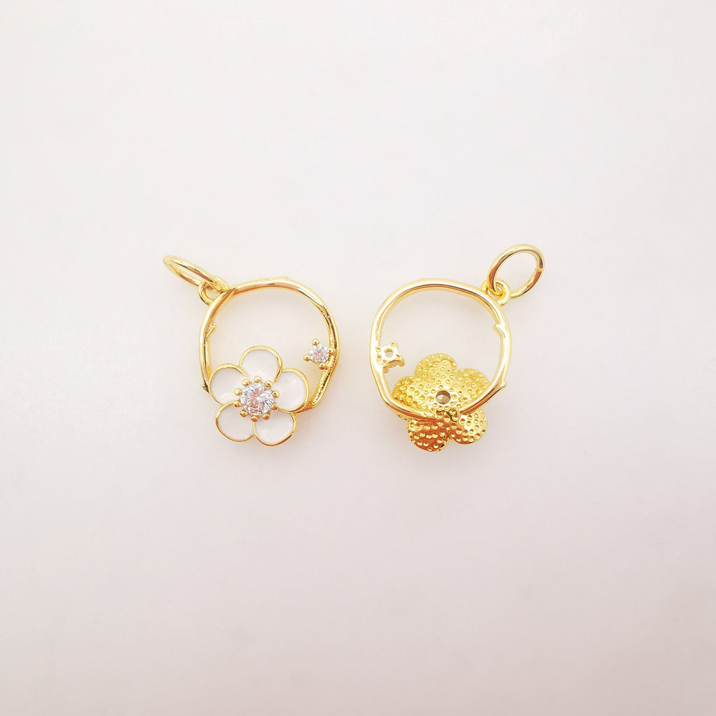 Dijes de corona de flores esmaltadas de 11 x 11 mm, colgante de corona con pavé de circonitas cúbicas bañado en oro de 18 quilates, dijes para collares y pendientes, accesorios de joyería S604