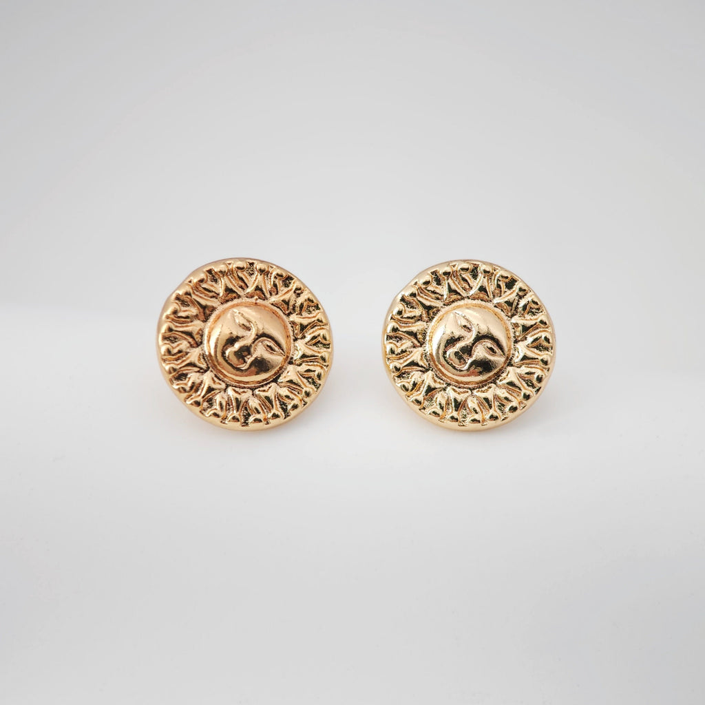 Sun Face Earring Post, 18K Gold Plated Stud Earring With Loop, Sunshine Ear Studs, Earring Finding ZX203