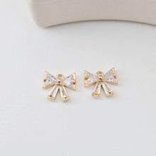 Load image into Gallery viewer, 2pcs CZ Pave Bow Tie Charm, Cubic Zircon Crystal Bow Tie Pendant, Necklace Pendant, 18K Real Gold Plated, Jewelry Findings D0299