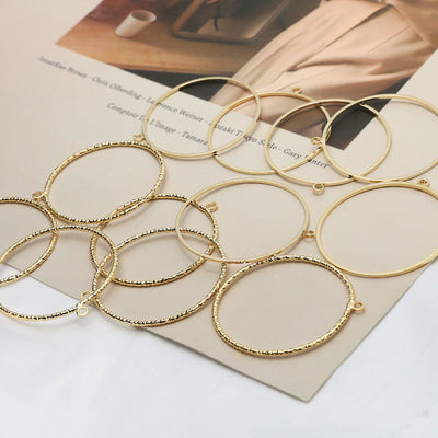 10pcs- 14K Gold Plated Circle Pendant with loop, 35mm, Nickel Free Circle Charm, Connectors, DIY Jewelry Making Findings BY018