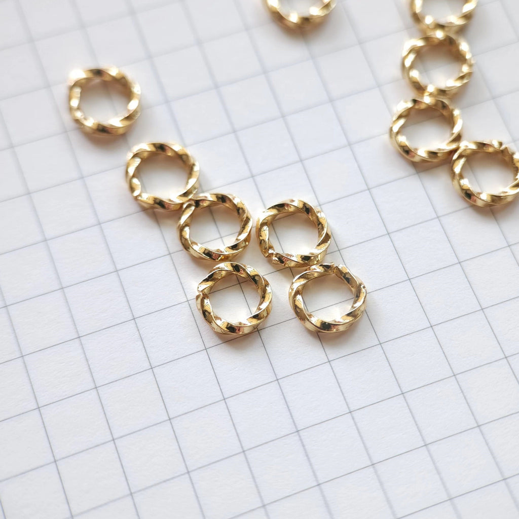 20PCS Thick Open Jump Ring, 18K Shiny Gold Plated Jump Ring Connectors 7mm for Jewelry Making Supply S734