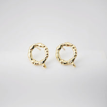 Load image into Gallery viewer, 18K Gold Hammered Circle Post With Loop, S925 Silver Pin, Round Stud Earring Nickel Free, 14.6*11.5mm, Hypoallergenic Earring Findings D0231