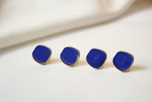 Cargar imagen en el visor de la galería, Poste cuadrado de esmalte, broche de plata S925, pendientes de oro de 14 quilates sin níquel, 15 mm, forma irregular con aro BB082