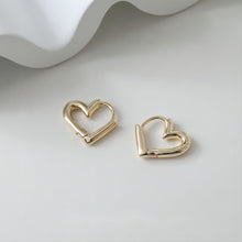 Load image into Gallery viewer, Heart Hoop Earring, S925 Silver Ear Pin, Huggie Hoops Earring Finding, Heart Ear Hoops, 17mm, 22mm, hoop earrings GE033