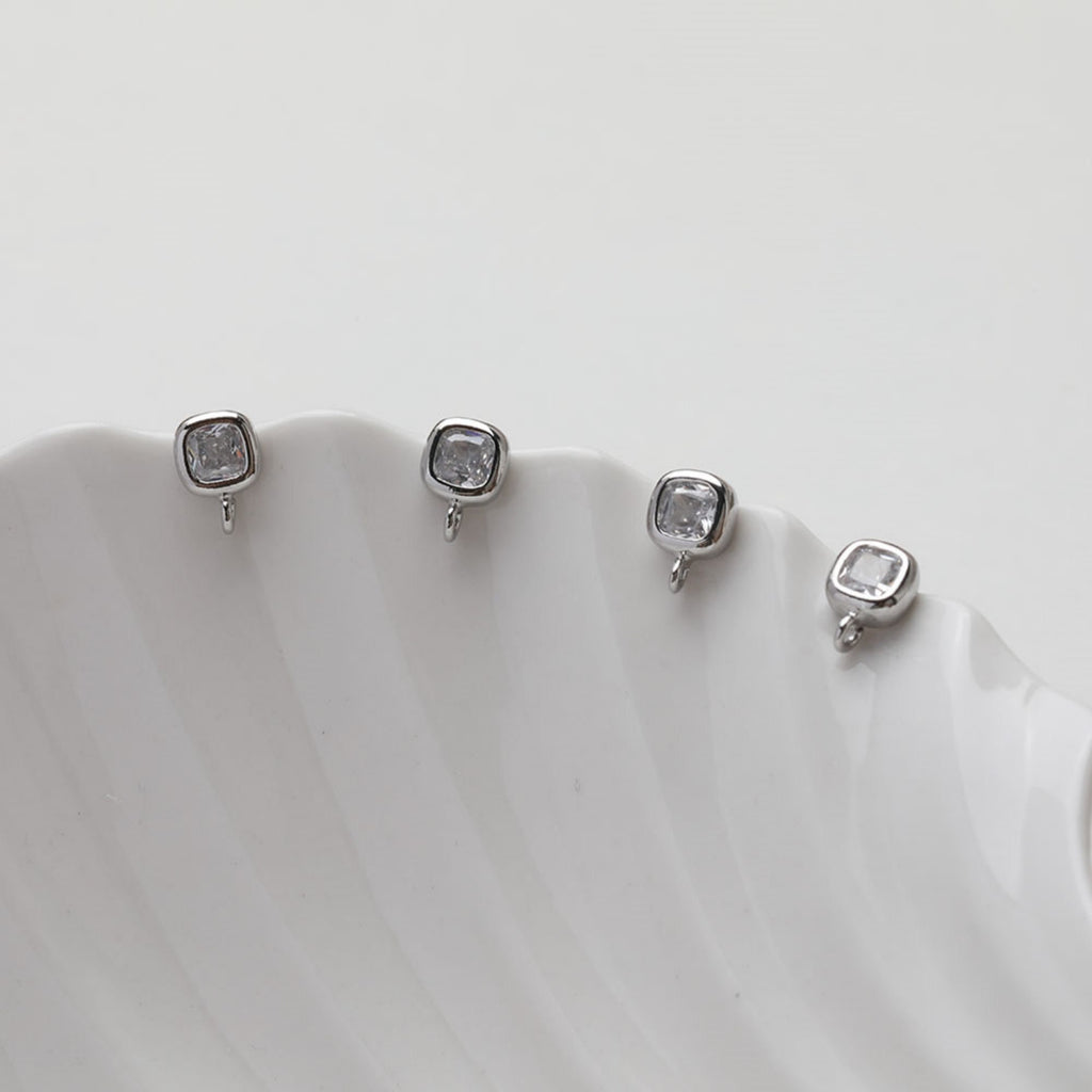 Pendientes pequeños con pasador cuadrado y aro, circonitas pavé, oro de 14 quilates, pasador de plata S925 sin níquel, fornitura hipoalergénica GT056