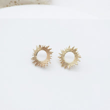 Load image into Gallery viewer, 10pcs Sunshine Earring Post, 18K Gold Plated Stud Earring With Loop, Sunshine Ear Studs, Earring Finding ZX097