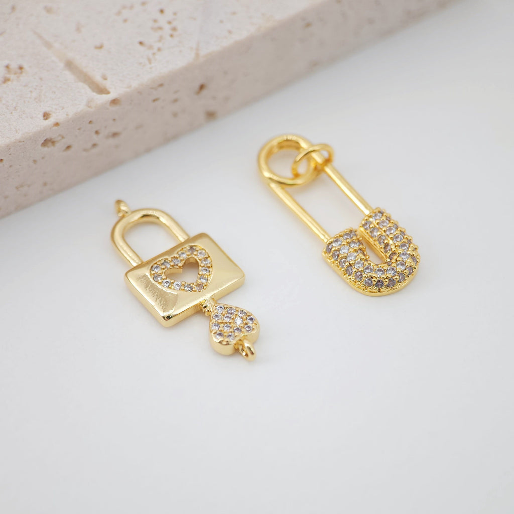 Dainty Gold Lock Connectors, Safty Pin Pendant, 18K Gold Plated Bracelet Making Connectors, CZ Pave Charms, Jewelry Findings S961