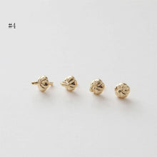 Load image into Gallery viewer, 10pcs 14K Gold Plated Peg Bail Caps, Half Drilled Bead Caps, Pearl Bead Caps, Jewelry Making GZ213-ZX7025