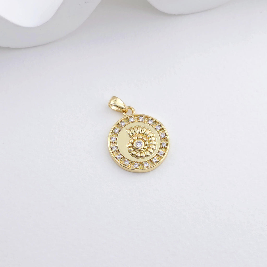 Gold Marine Life Pendant, 18k Gold Plated Brass Charm, Polish Gold Shell Pendant, Starfish Charm, Necklace Making, Jewelry Findings S1299