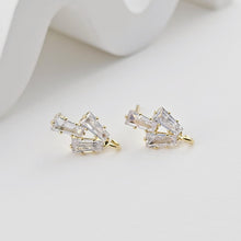 تحميل الصورة إلى عارض المعرض، أقراط على شكل ورقة من الزركونيا المكعبة، دبوس من الفضة الاسترلينية عيار 925، مطلية بالذهب عيار 18 قيراطًا مع حلقة، مضادة للحساسية، لوازم صنع الأقراط بنفسك D0281