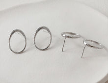 Load image into Gallery viewer, Oval shape Ear Post, S925 Silver Ear Pin Nickel Free, Gold/Silver Ear Stud, 17x23mm, Hypoallergenic Earring Findings G0020