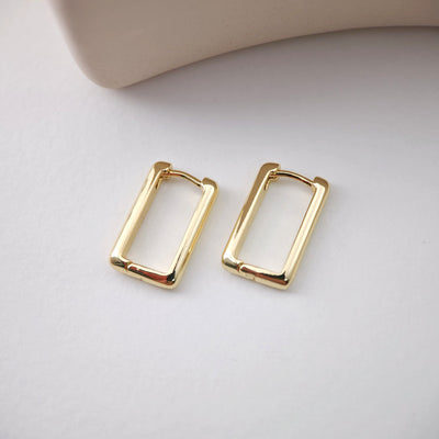 Gold Rectangular Hoop Earring, 16.3*10mm, 18K Gold Plated Leverback Earrings, Huggie Hoops Earring D0128