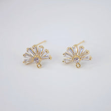 تحميل الصورة إلى عارض المعرض، أقراط على شكل مروحة من الزركونيا المكعبة، عمود قرط مطلي بالذهب مع حلقة، نتائج القرط، لوازم صنع الأقراط يدويًا D0036