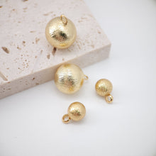 Load image into Gallery viewer, 10PCS Gold Ball Charms, 18K Gold Plated Ball Charms, Round Ball Pendant,  Necklace Charms, Jewelry Findings S333