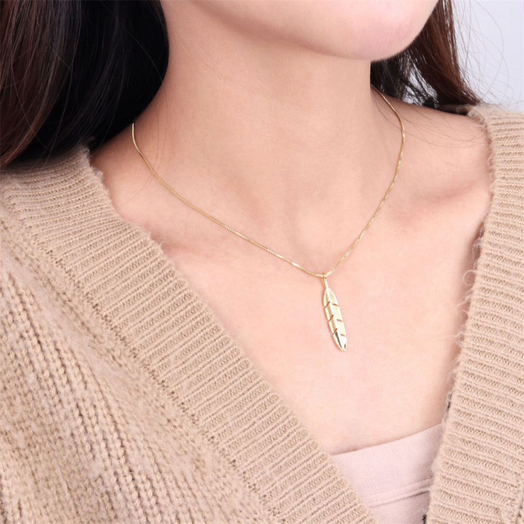 Gold Feather Charm, Dainty Matte Gold Plated Feather Pendant, Necklace Bracelet Earring Making