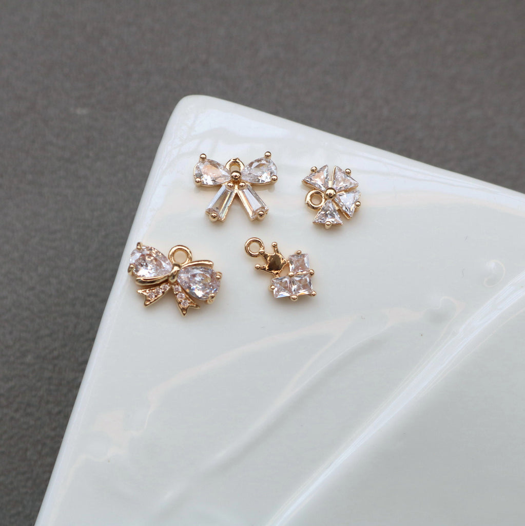 CZ  Fanshaped Charm, Cubic Zircon Crystal Crown Pendant, CZ Earring Charms, Gold Plated Brass Earring Charms, Jewelry Findings HL015-F199