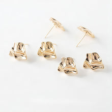 تحميل الصورة إلى عارض المعرض، قرط ذو سطح محدب غير منتظم مع حلقة، أقراط من الذهب عيار 14 قيراطًا وفضة S925 خالية من النيكل، نتائج قرط مضادة للحساسية GE046