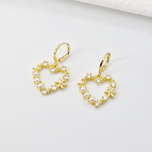 Load image into Gallery viewer, Cubic Heart Charms, 18K Gold Plated CZ Pave Love Charms, Bracelet Necklace Making Pendants, Jewelry Findings S20696