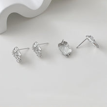 Load image into Gallery viewer, Rectangular Concave Convex Ear Post With Loop, S925 Silver Ear Pin Nickel Free, Gold/Silver Ear Stud, Hypoallergenic Earring Findings GE072